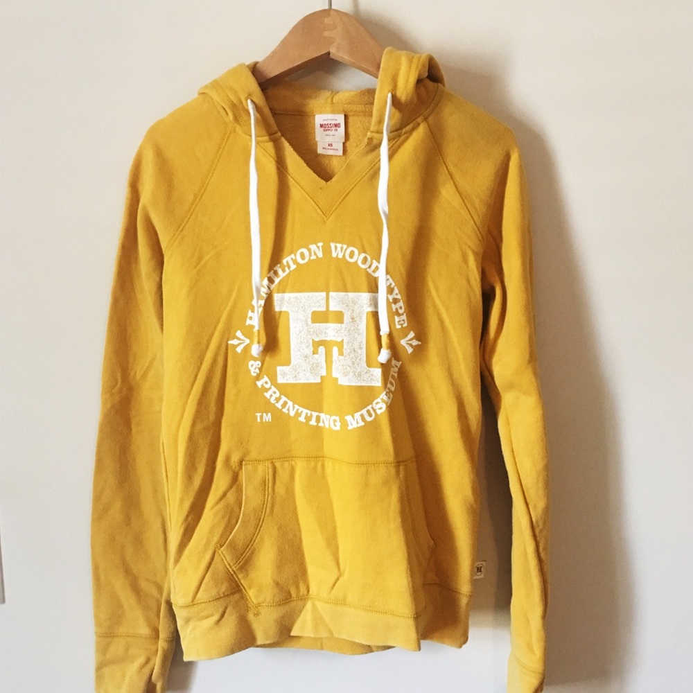 COPY - 🔆Vintage inspired yellow hoodie